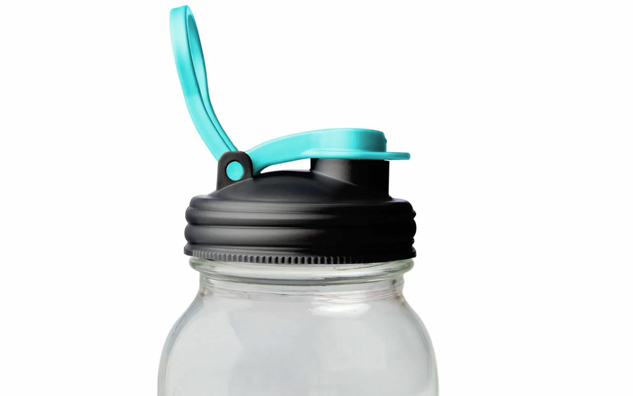 reCAP® Mini Mason Jar Shaker Lids, Black