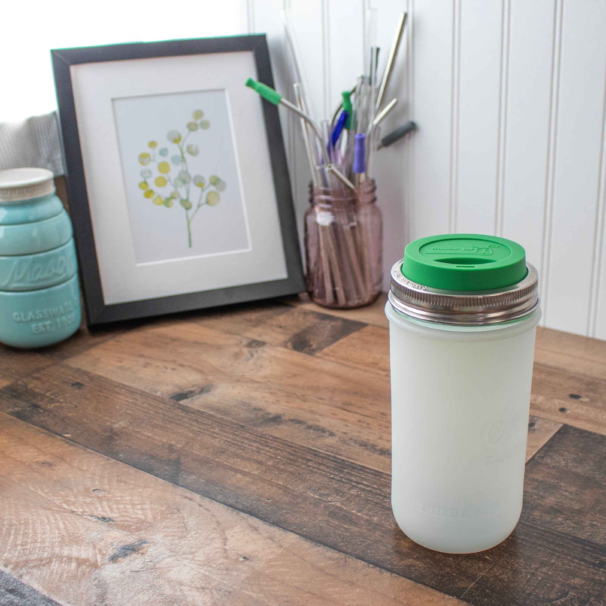 Mason Jar Lifestyle 24oz Pint & Half Glass Water Bottle Travel Tumbler with Silicone Sleeve & Drinking Lid