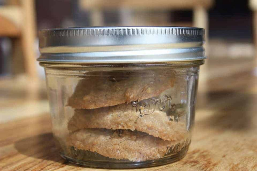Cookies in wide mouth half pint