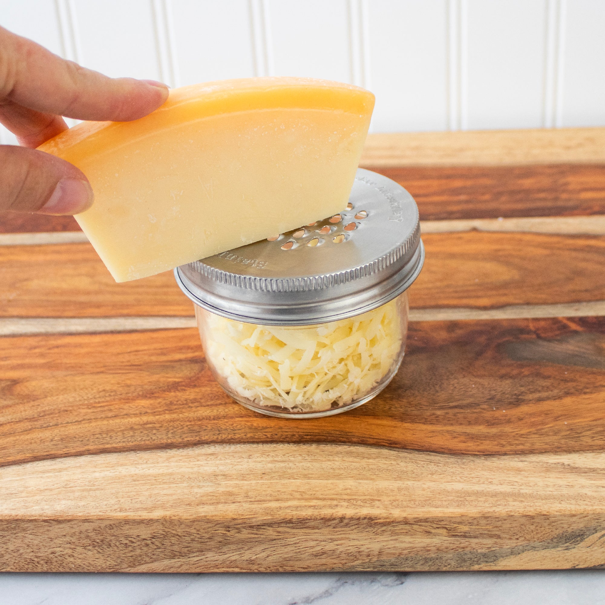 Mason Jar Lifestyle Grater/Shredder Lid - Thumbnail 3