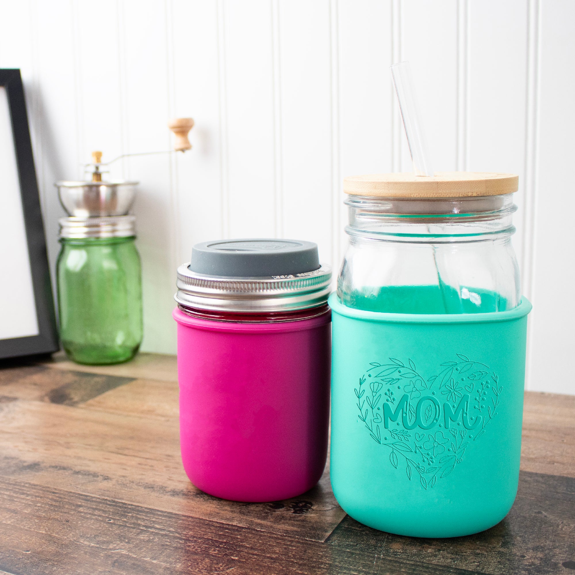 Mom's Flowers *Limited Edition* Engraved Quart Sleeves