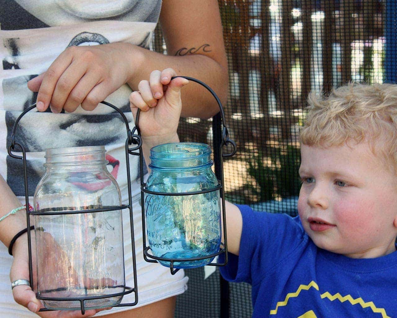 mason-jar-lifestyle-one-jar-caddy-blue-ball-pint-16oz-quart-32oz-holding