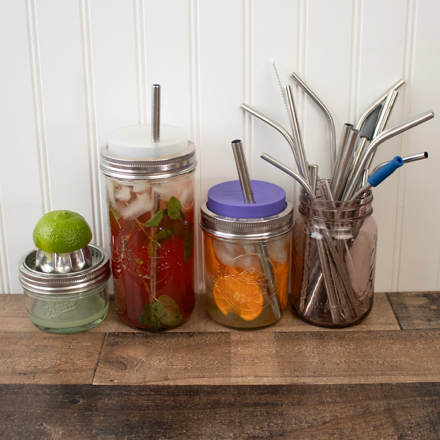 Silicone Straw Hole Tumbler with Stainless Steel Band for Mason Jars