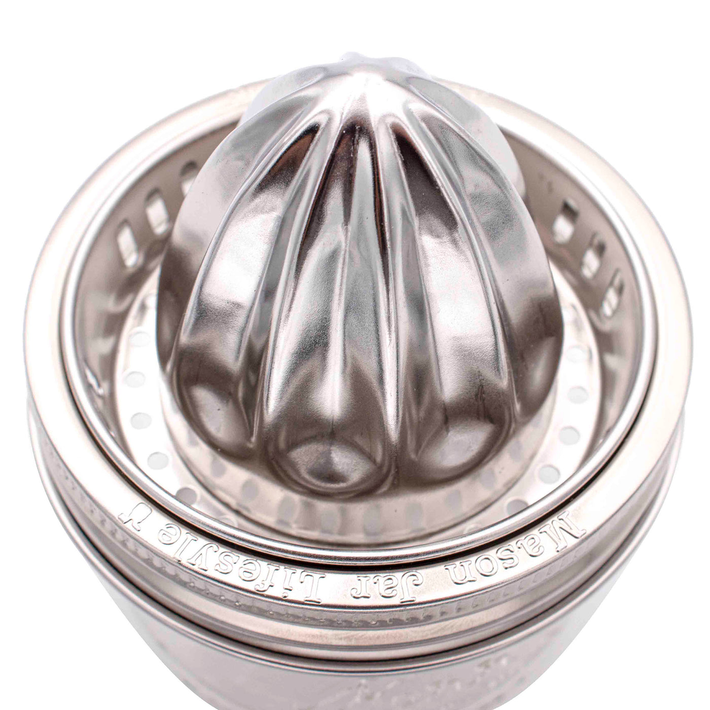 https://masonjarlifestyle.com/cdn/shop/files/mason-jar-lifestyle-stainless-steel-juicer-juicing-lid-logo-wide-mouth-16oz-ball.jpg?v=1698867441&width=1400