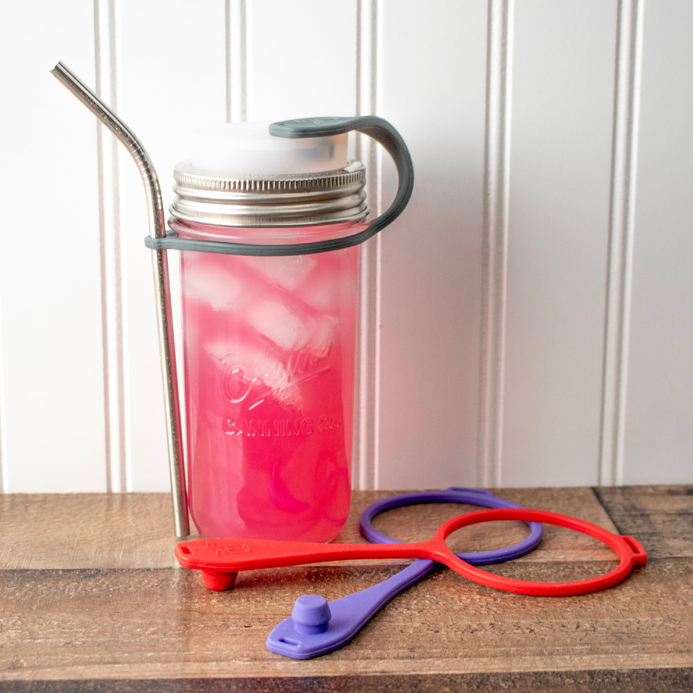 Leak Proof Silicone Plug / Stopper with Straw Strap for Straw Hole Lids