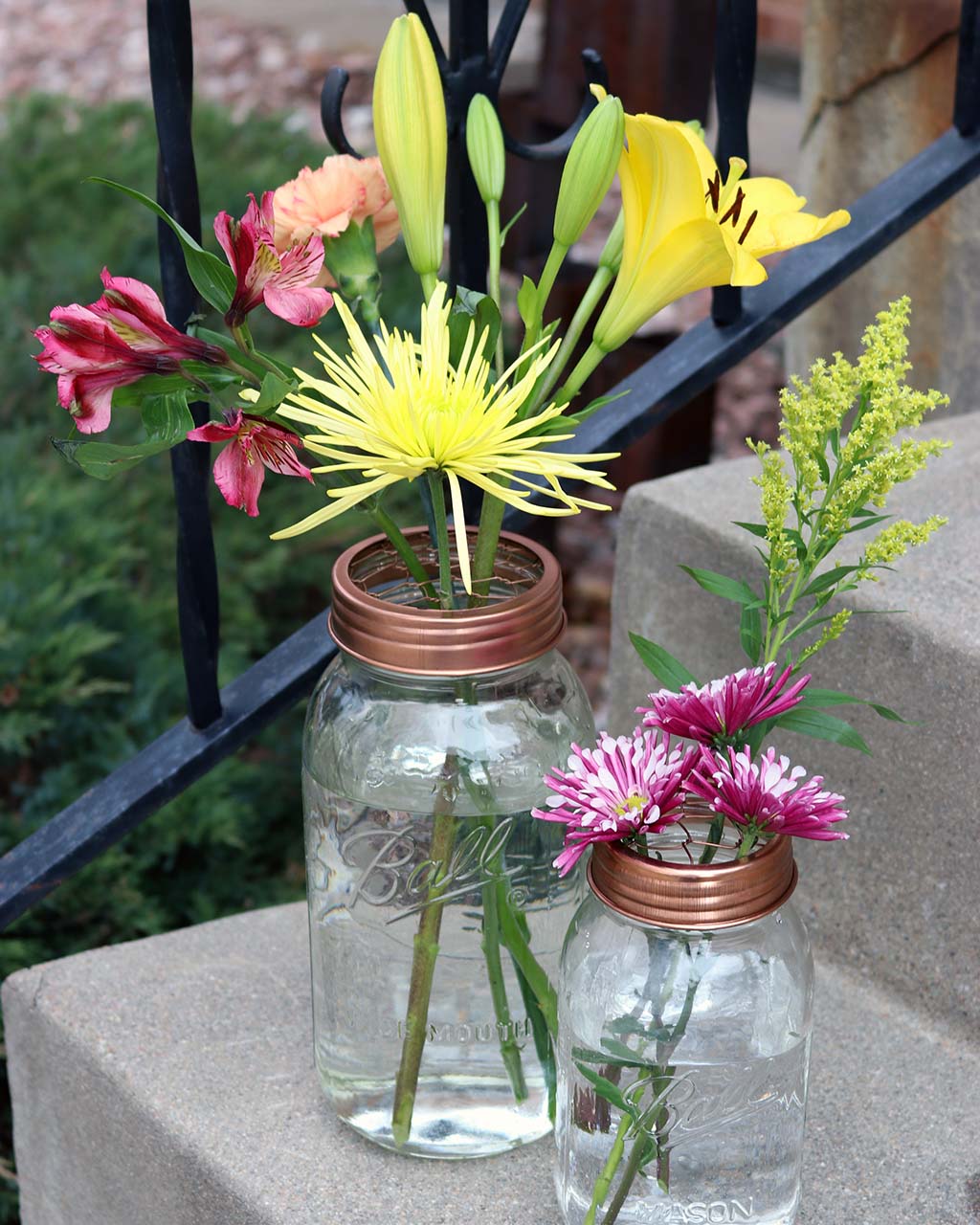 Shiny copper frog / flower organizer lids for regular and wide mouth Mason jars with flowers