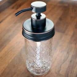 mason-jar-lifestyle-soap-pump-dispenser-lid-kit-oil-rubbed-bronze-#2-12oz-quilted-jar-wood